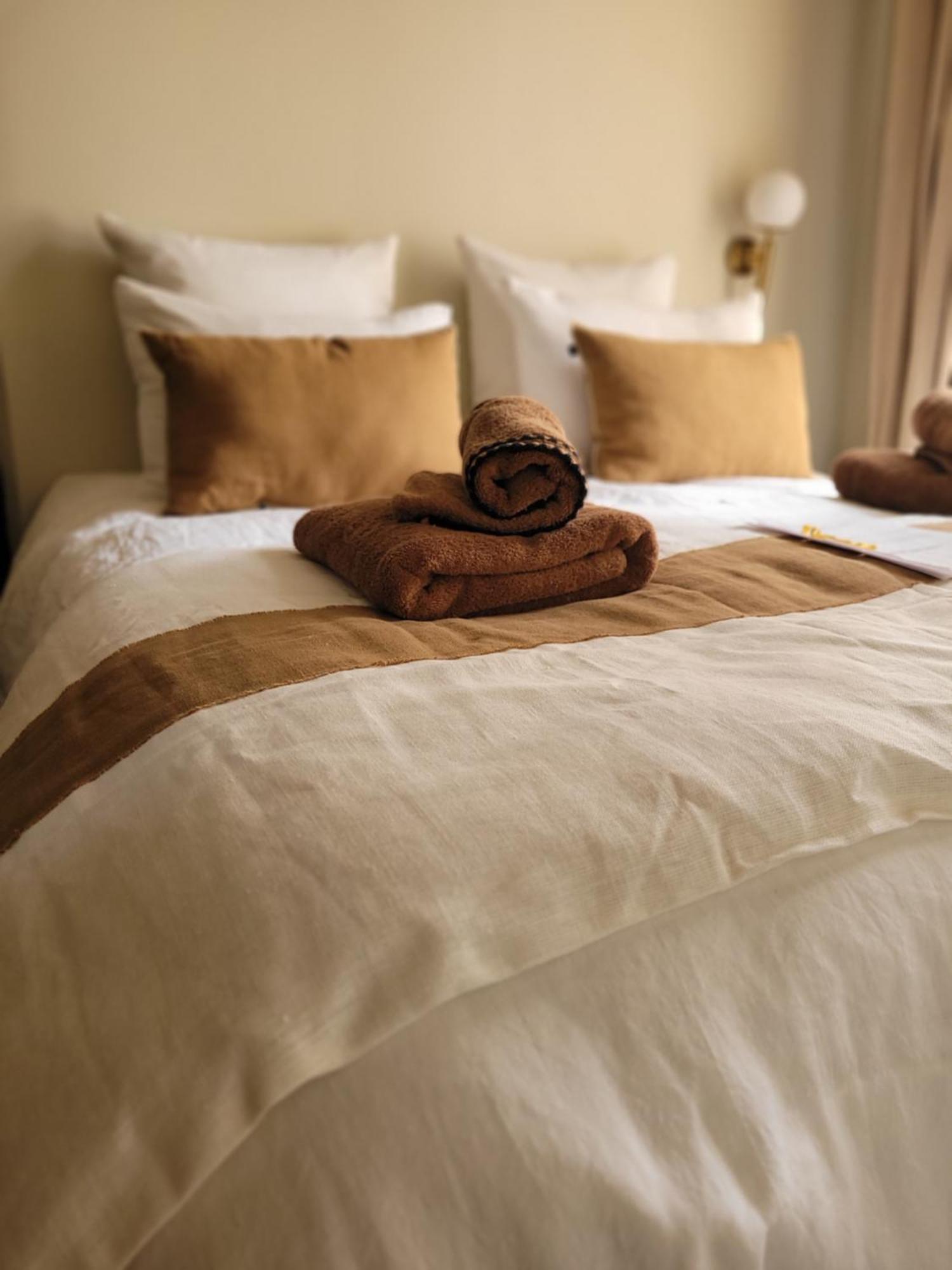Tresors De Sens Bed and Breakfast Rum bild