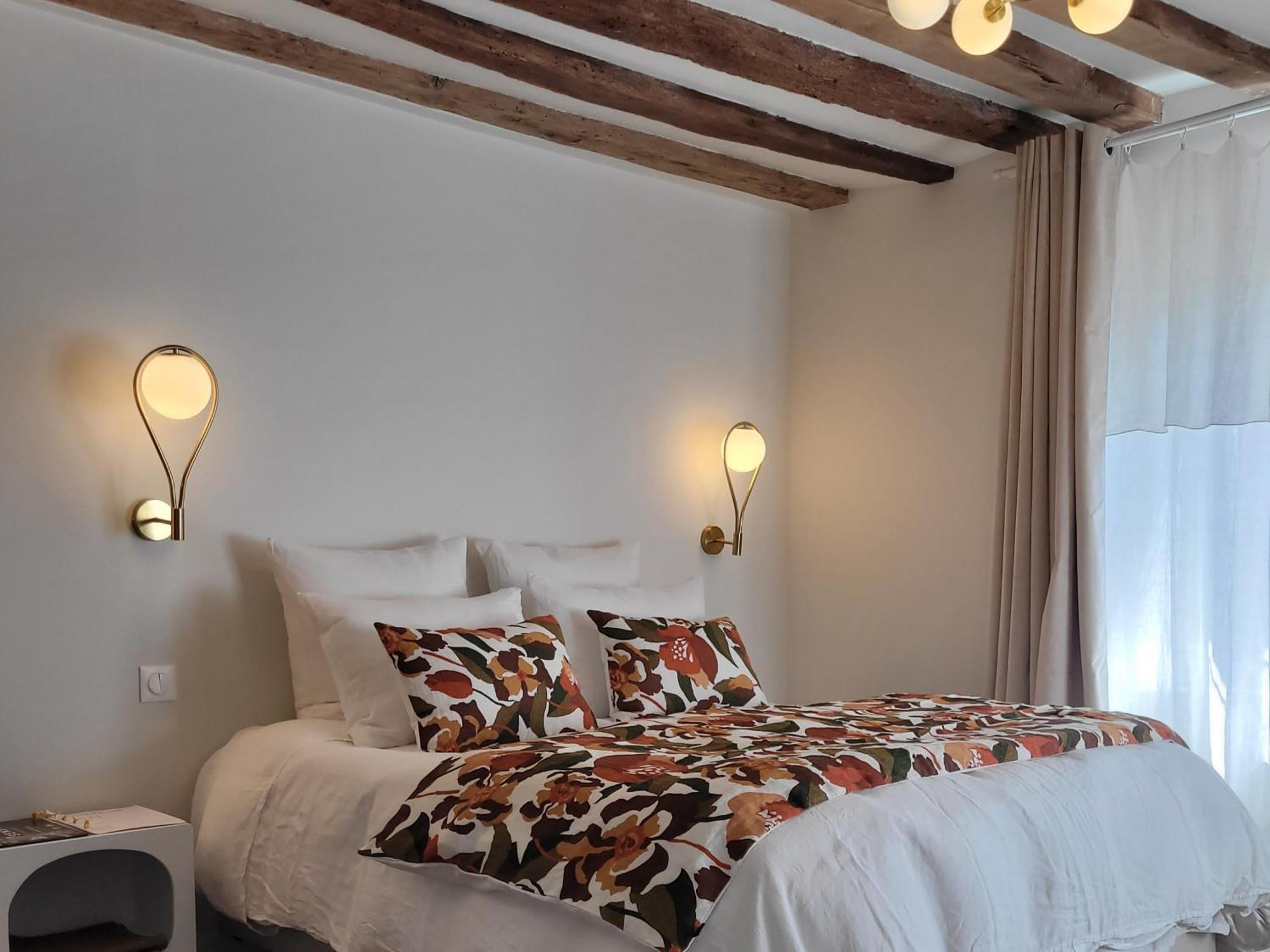 Tresors De Sens Bed and Breakfast Rum bild